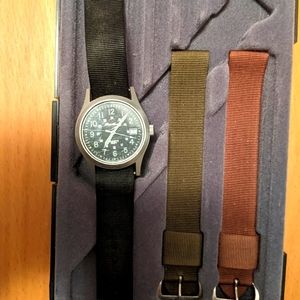 Vintage Eddie Bauer field watch kit comes with three different bands